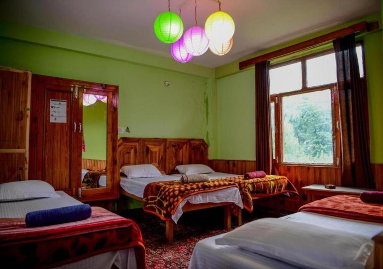 הוסטל Yolo Backpackers - Manali מראה חיצוני תמונה