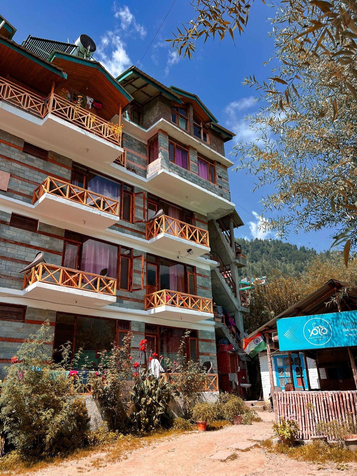 הוסטל Yolo Backpackers - Manali מראה חיצוני תמונה